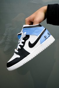 Personnalisation de sneakers