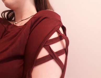 Haut à épaules dénudées